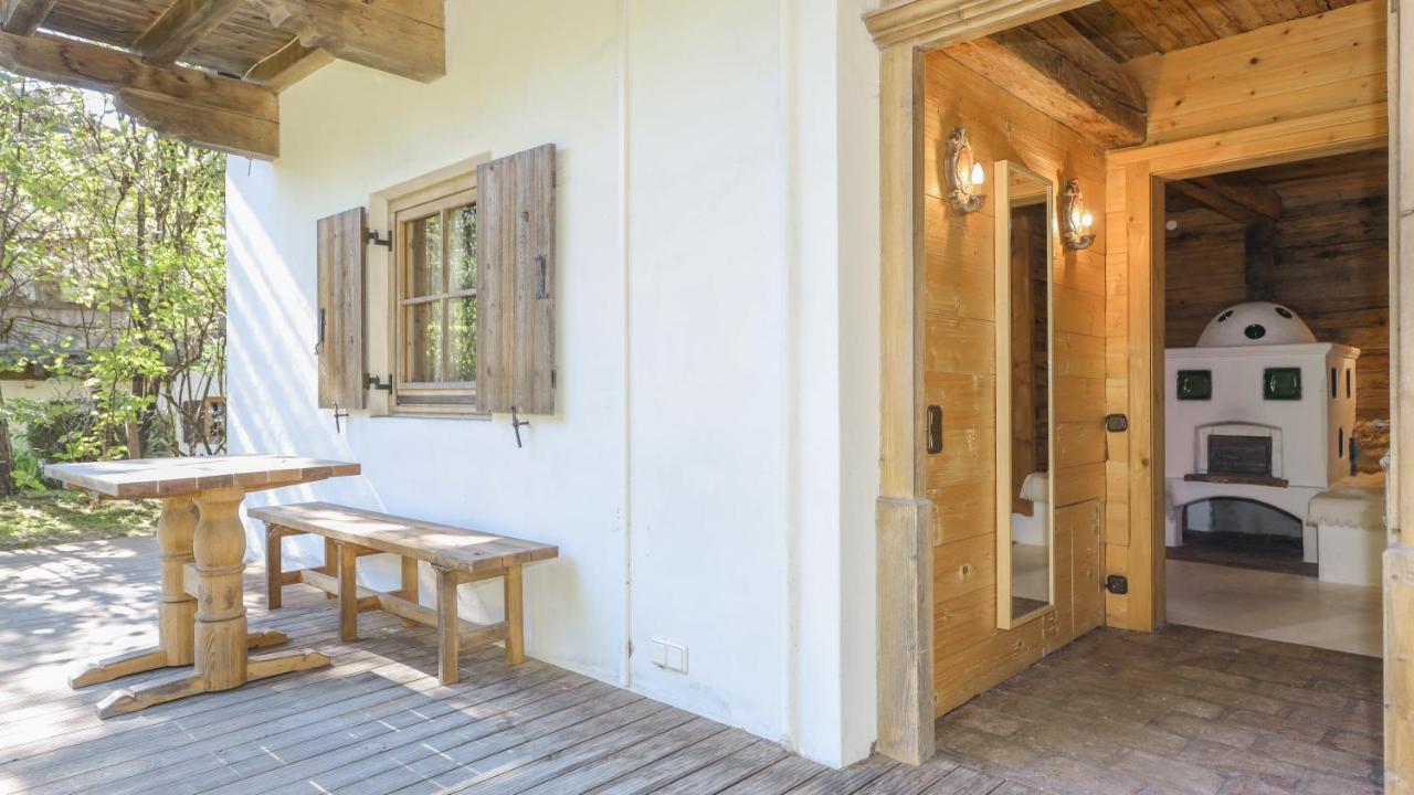 Chalet Stockerdoerfl - Alpencharm Mit Garten Kitzbühel Extérieur photo